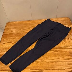 Lululemon Black Capris Leggings - 12
